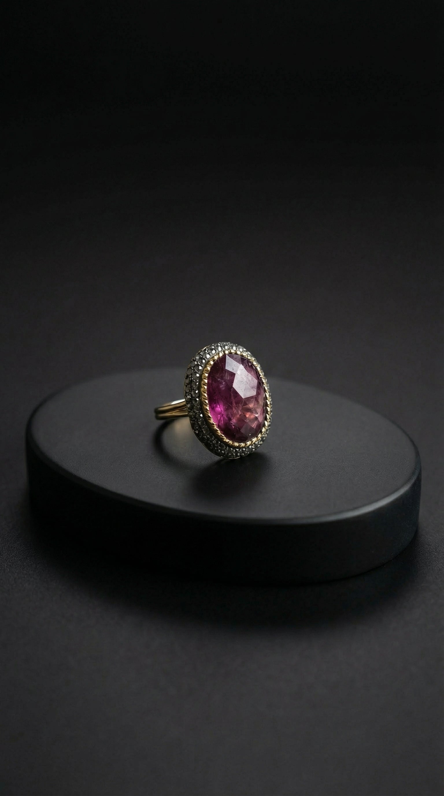 Ryzelle Ring