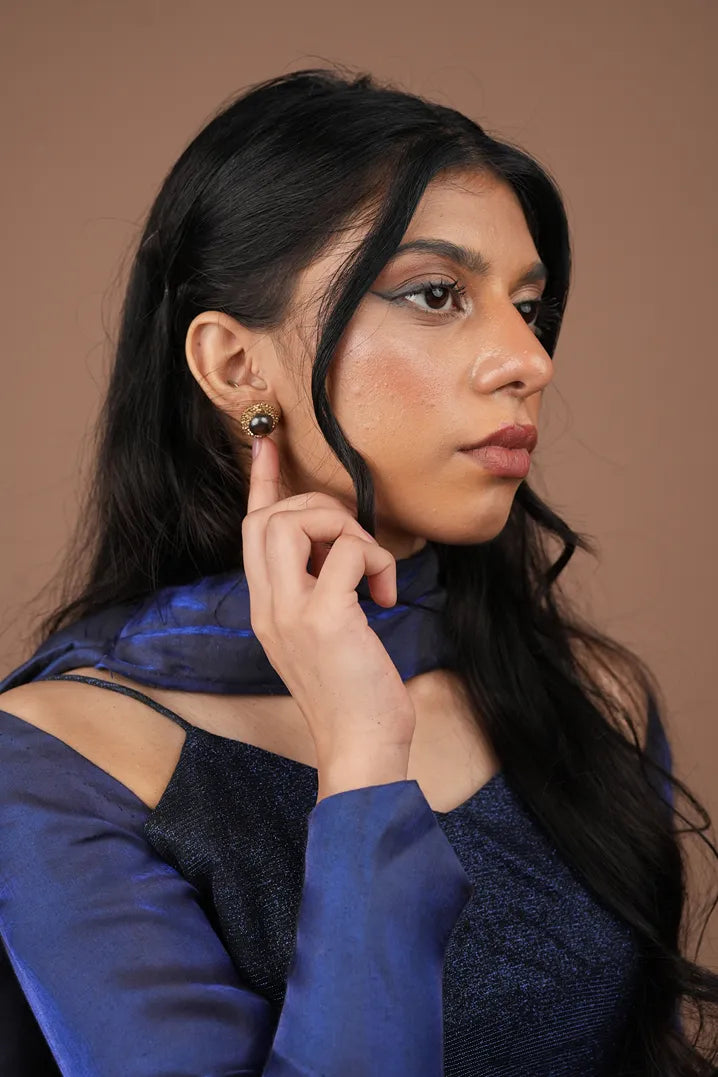 Basligi Earrings