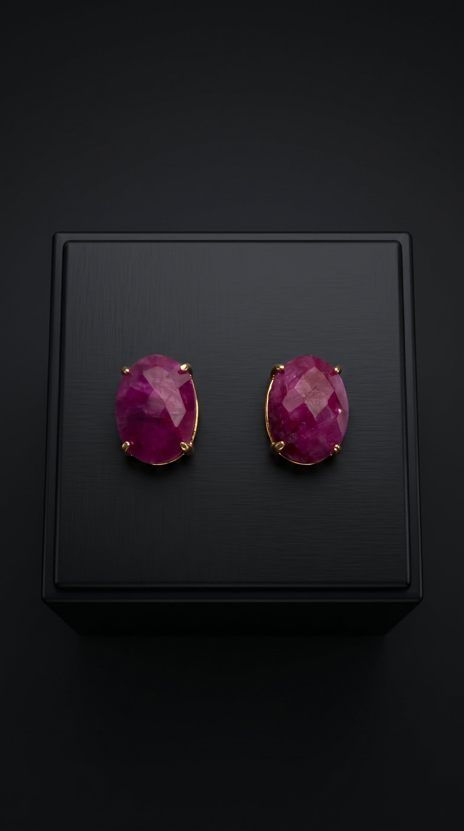 Lorvik Earrings