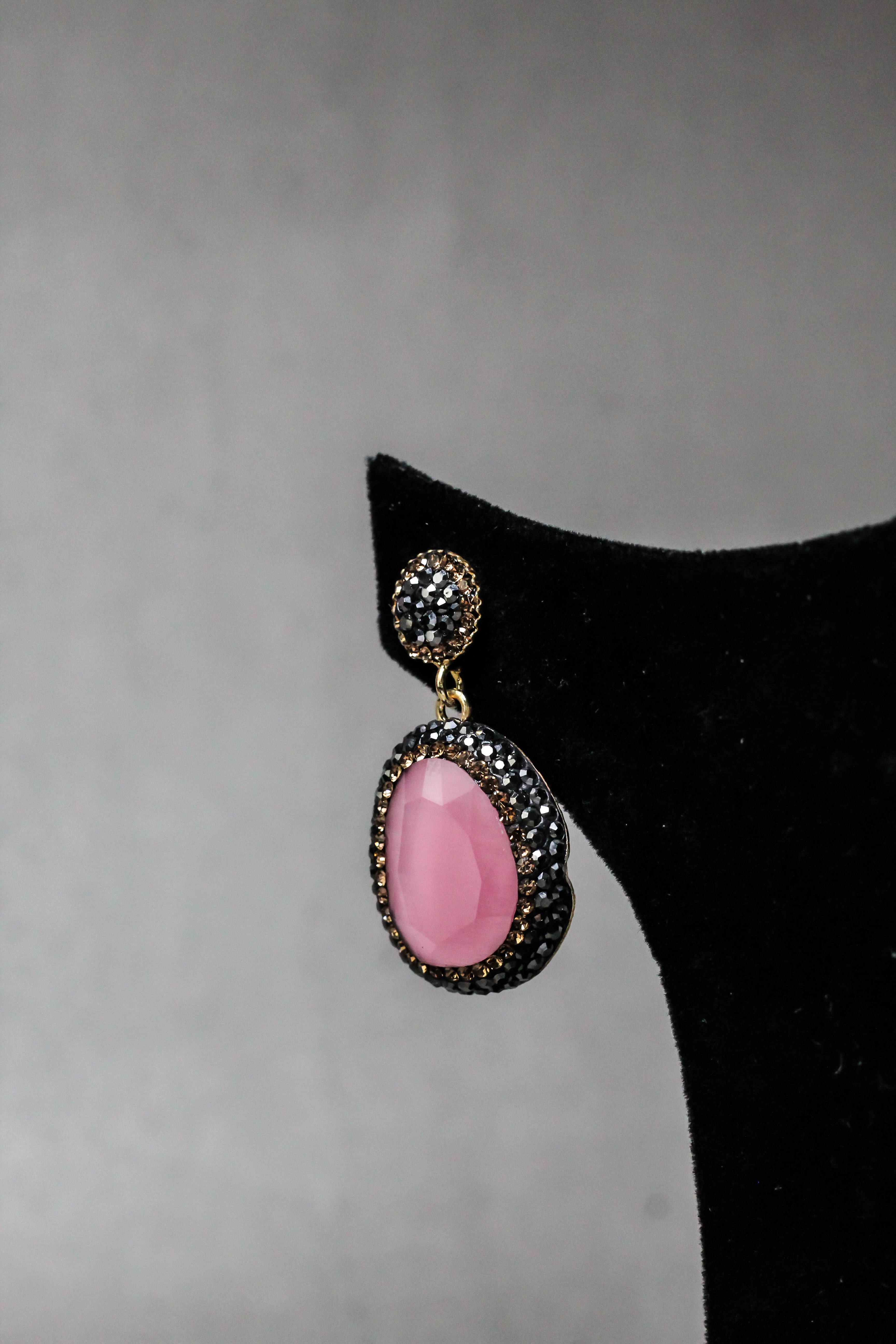 Pembe Earrings