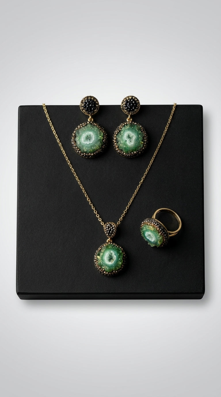 Ozge Set