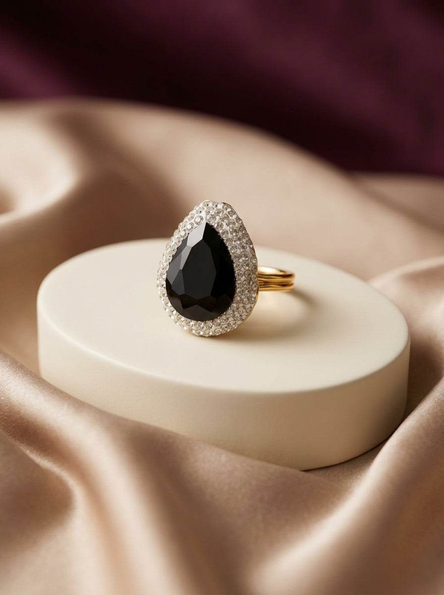 Selene Ring